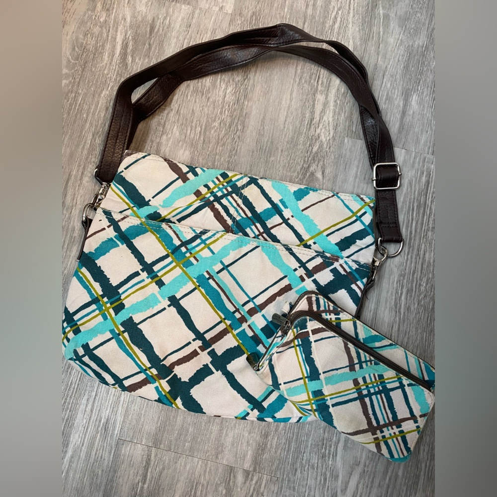 COPY - 31 Purse and Wallet Set